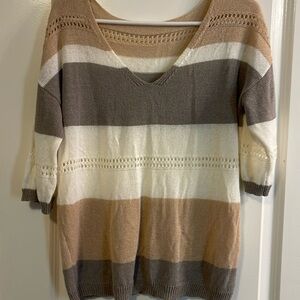 Light weight sweater
